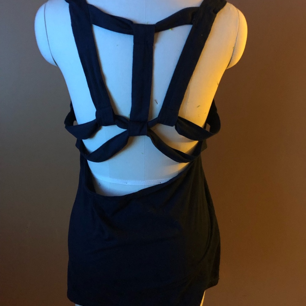 Fabletics top Large